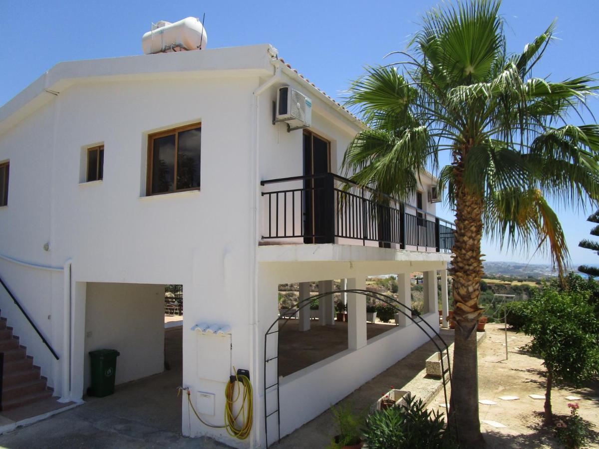 Serene Serenity Paphos 外观 照片