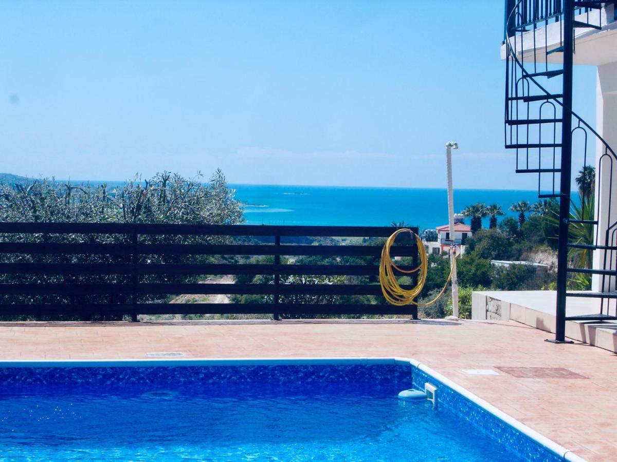 Serene Serenity Paphos 外观 照片
