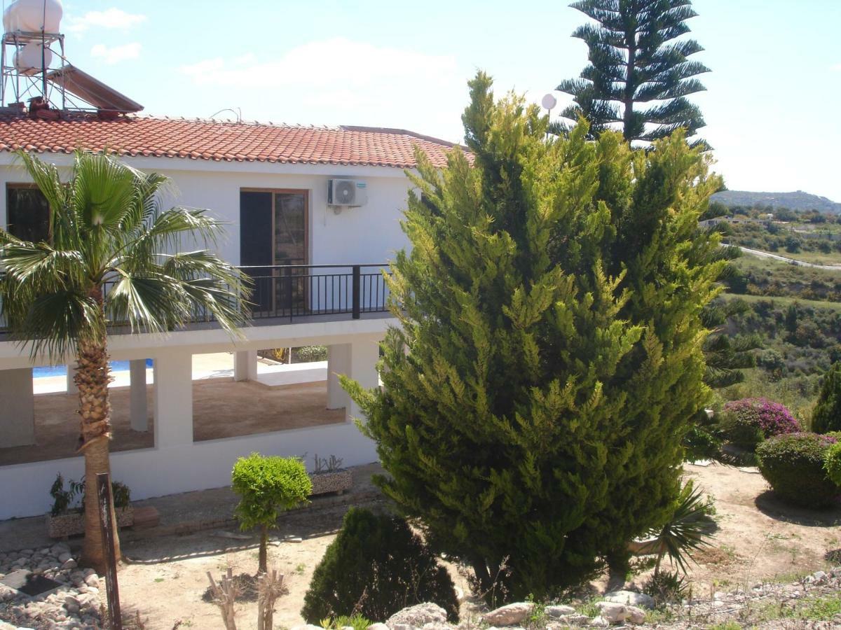 Serene Serenity Paphos 外观 照片