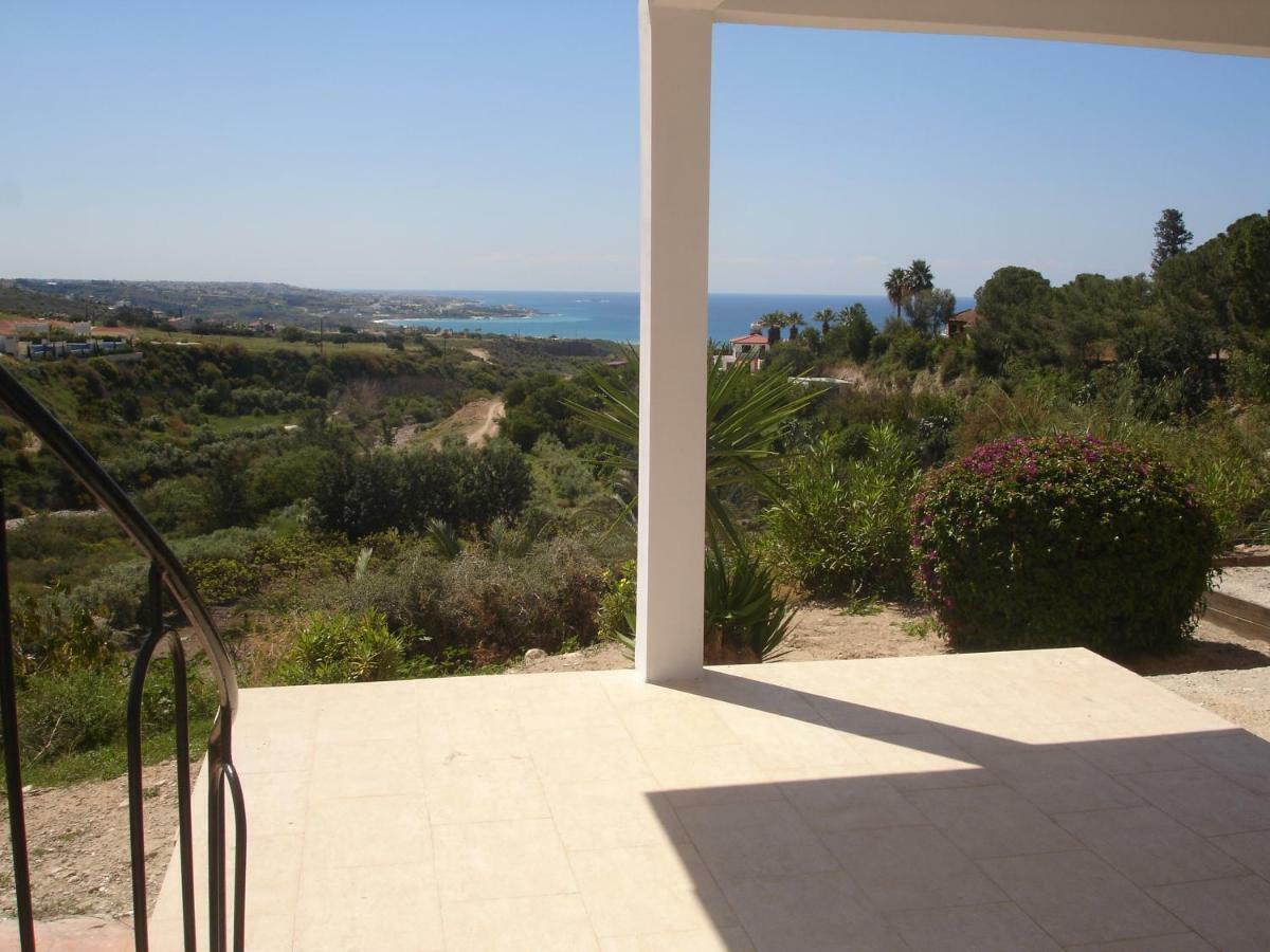 Serene Serenity Paphos 外观 照片