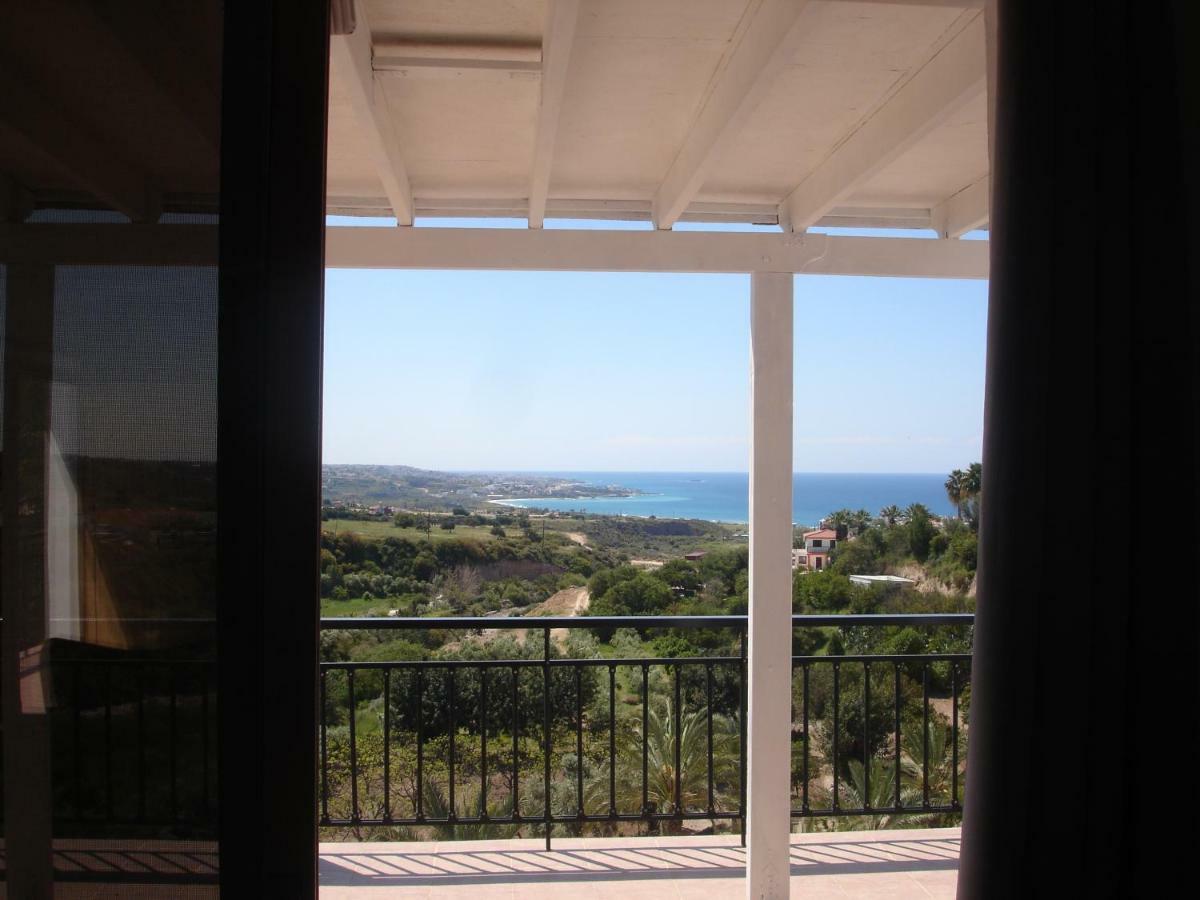 Serene Serenity Paphos 外观 照片
